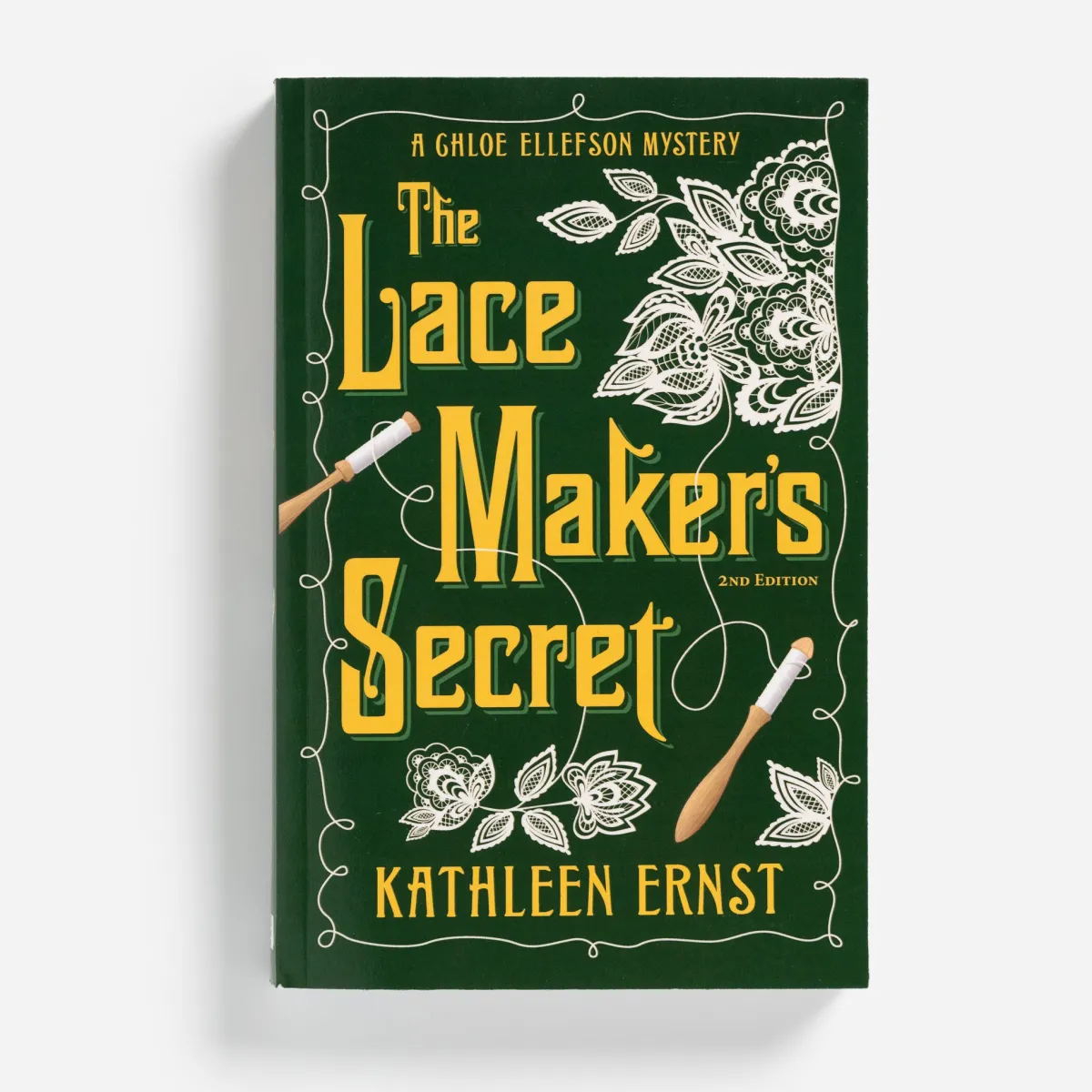 Vesterheim Novels & Mysteries-The Lace Maker's Secret (Chloe Ellefson Mystery #9) by Kathleen Ernst